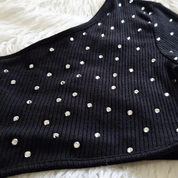 LF Emma & Sam Asymmetrical Rhinestone Bodysuit - Picture 4 of 14